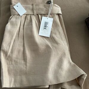 Frame Linen Blend High Waisted Shorts various sizes 4,6,8,10.